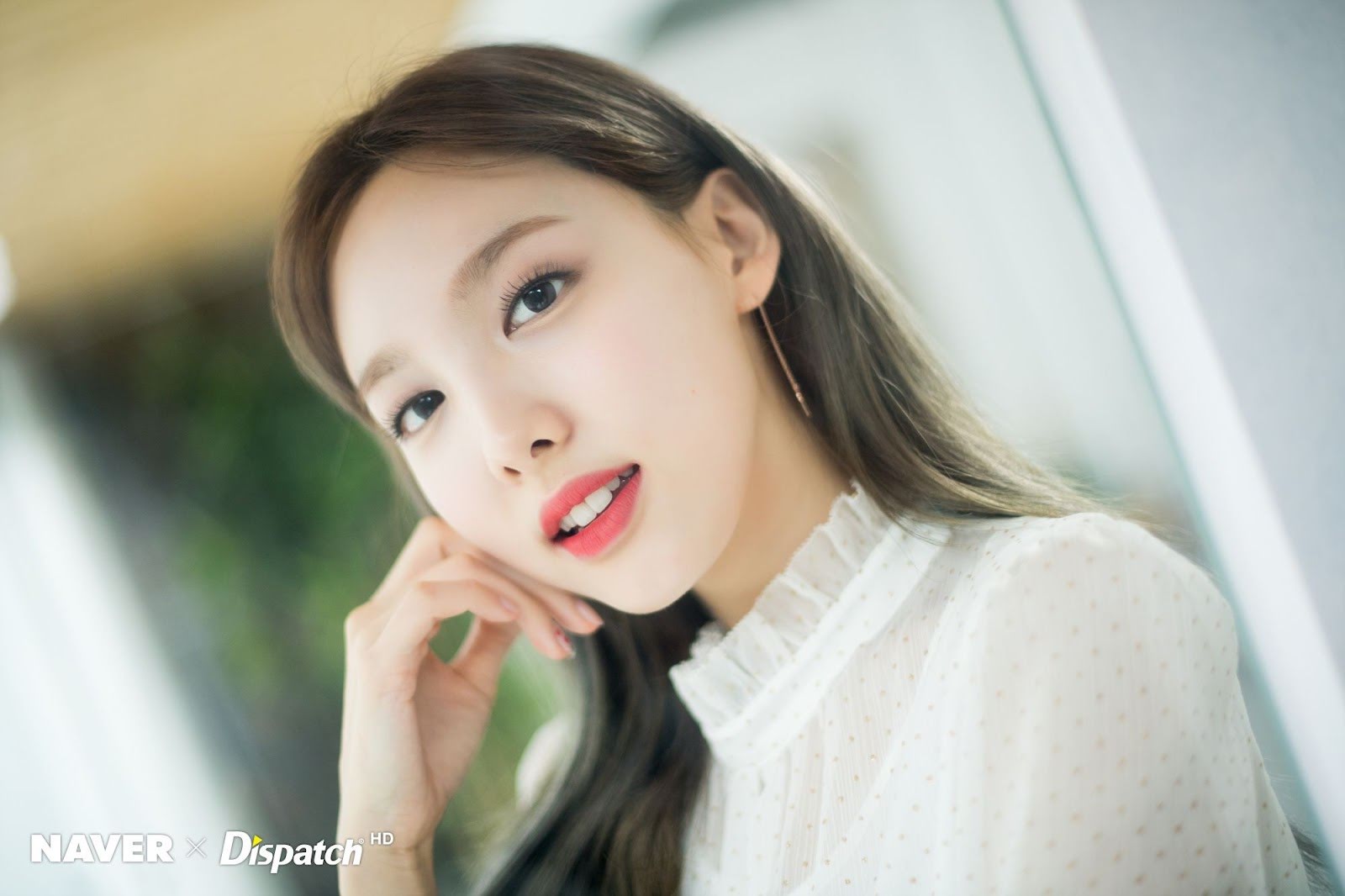 Nayeon-Feel-Special-promotion-photoshoot-by-Naver-x-Dispatch-twice-jyp-ent-43020176-2000-1333