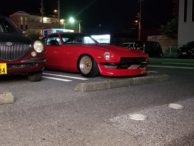 フェアレディZのドライブ・深夜徘徊・やっはマフラー戻そう・だいぶ朝晩涼しいに関するカスタム事例の投稿画像2枚目