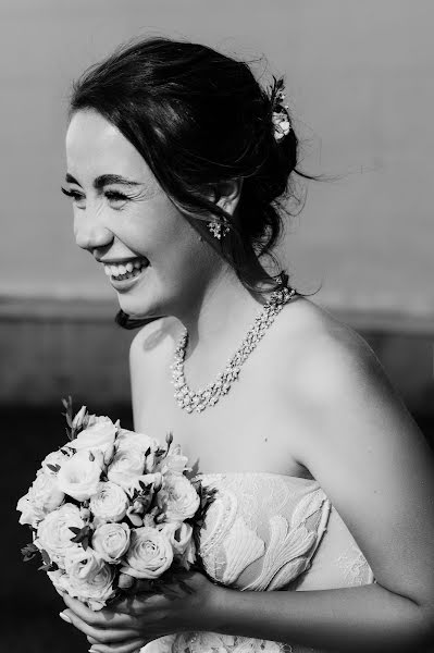 Fotógrafo de casamento Ekaterina Ryapolova (katena84). Foto de 21 de novembro 2022