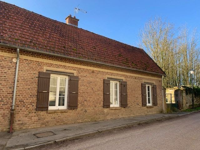 Location  maison 2 pièces 43 m² à Lataule (60490), 673 €