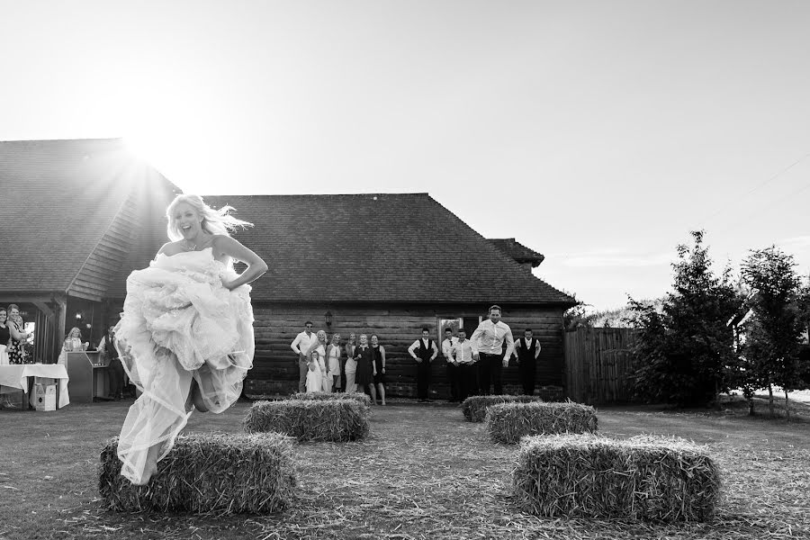 Wedding photographer Johnny Dent (johnnydent). Photo of 7 October 2019