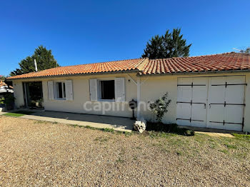 maison à Saint-Jory-las-Bloux (24)