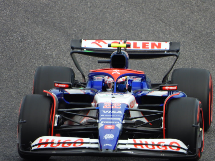 ヴェルファイアの鈴鹿サーキット・F1日本GP・角田裕毅君・40系ヴェルファイア・保護猫に関するカスタム事例の投稿画像3枚目
