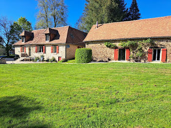 maison à Ségur-le-Château (19)