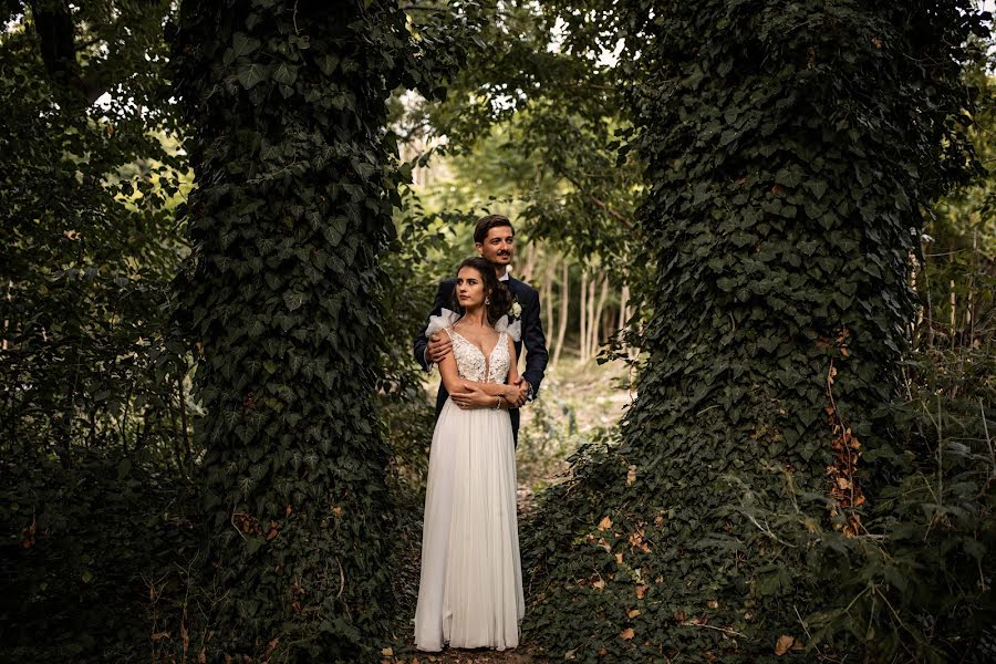 Bröllopsfotograf Silviu Nita (jurnalfotografic). Foto av 5 augusti 2019