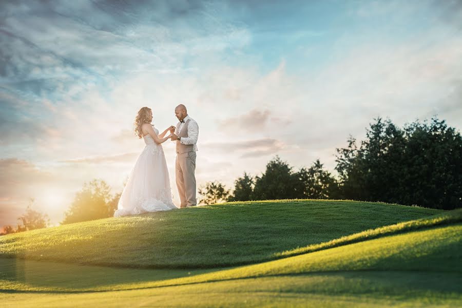 Wedding photographer Paul Taborovsky (taborovsky). Photo of 21 August 2018