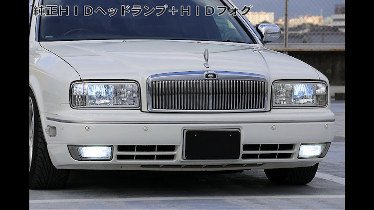 プレジデントJSのHIDフォグ・HID6000K・HID 8000kに関するカスタム事例の投稿画像1枚目