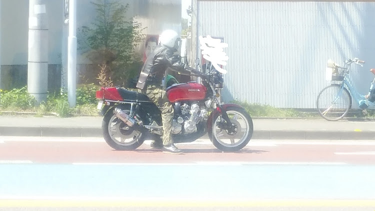 rc04zxt10さんが投稿したホンダCBX1000・79or80年式？・希少車に関するカスタム事例の投稿画像1枚目