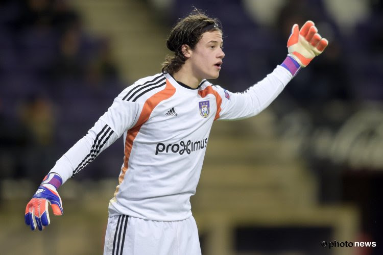 Strafschopheld Svilar: "Een goeie keeper heeft altijd wat geluk"