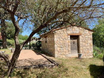 maison à Saint-Paul-en-Forêt (83)