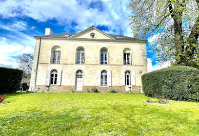 Maison avec piscine et terrasse 4