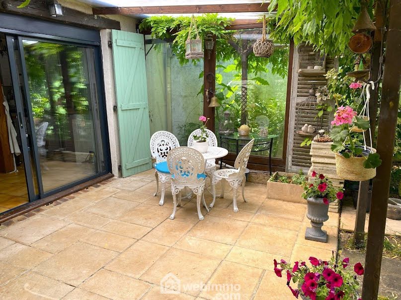 Vente maison 8 pièces 180 m² à Perthes (77930), 648 000 €