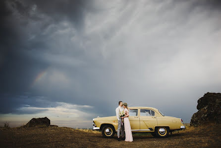 Fotógrafo de casamento Katerina Kodyakova (katerinak). Foto de 2 de dezembro 2022