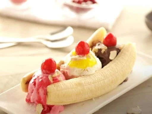 Banana Split Sundae