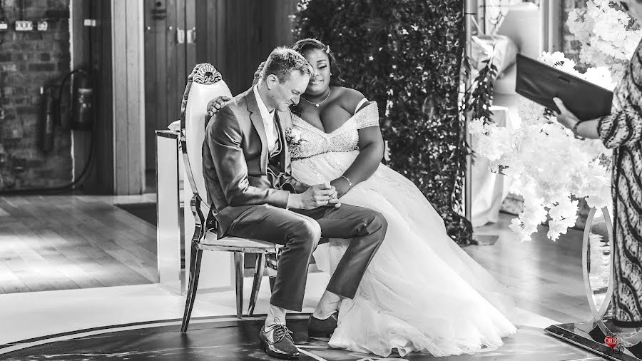 Wedding photographer Ola Ere (olaerephotograp). Photo of 11 October 2023