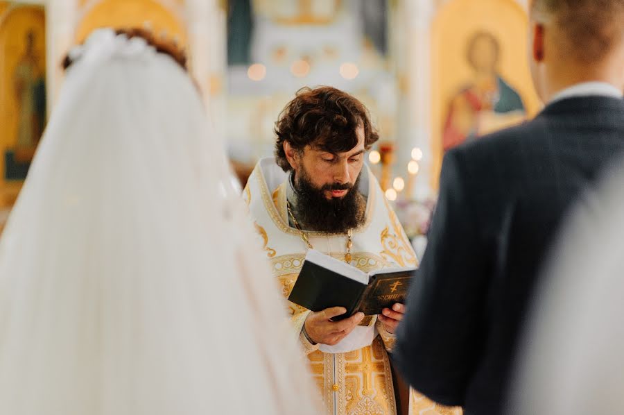 Wedding photographer Yurіy Dіnovskiy (dinovskiy). Photo of 11 November 2019