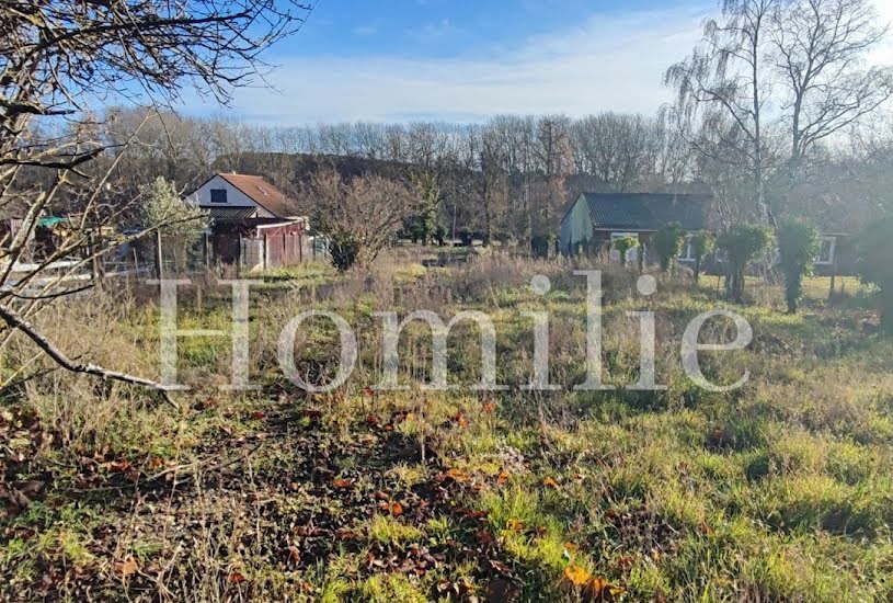  Vente Terrain à bâtir - 1 766m² à Faverolles-sur-Cher (41400) 