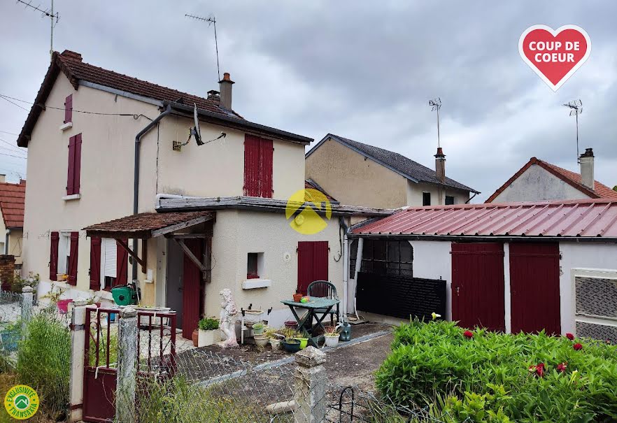 Vente maison 4 pièces 85 m² à Jouet-sur-l'Aubois (18320), 82 500 €