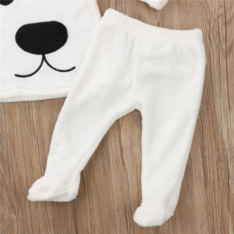 Herfst- en winterflanellen baby-onesie, zacht en warm, ideaal om uw kleintje warm en comfortabel te houden tijdens koude dagen.
