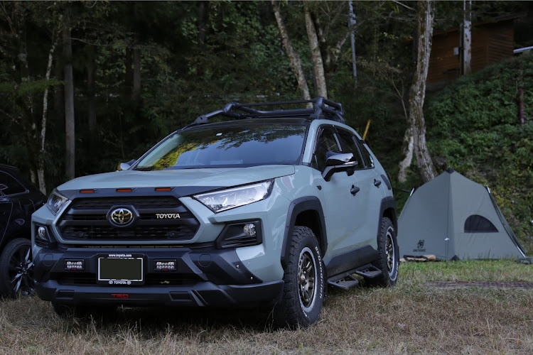 RAV4のRAV4・キャンプ・売木・新幕デビュー・意外に寒くなかったに関するカスタム事例の投稿画像1枚目