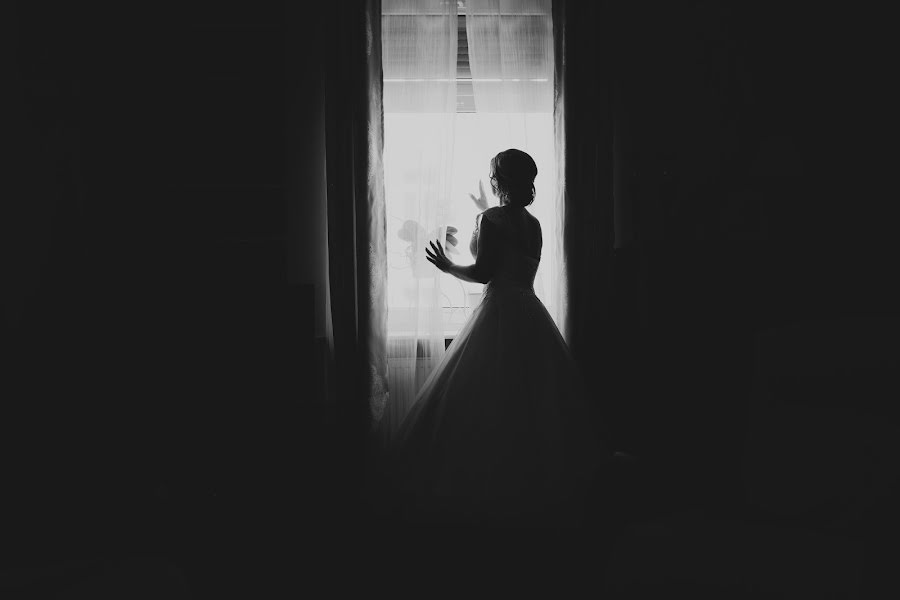 Fotografo di matrimoni Oktawia Guzy (sweetdreamstudio). Foto del 6 maggio 2019