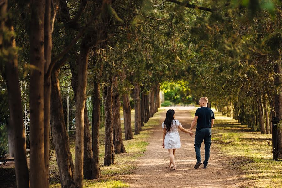 Fotógrafo de casamento Aleksey Karasev (karasleshka). Foto de 17 de junho 2021