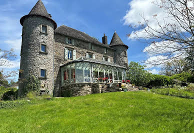 Maison avec terrasse 1