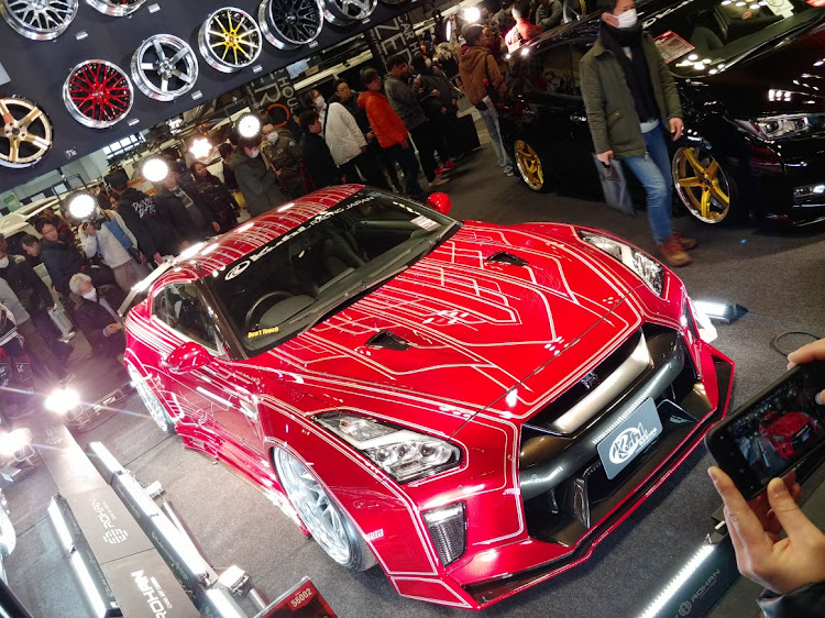 アルファードのJ-AutoShow・明日、メッセ参戦です！・撮影します😁・YouTubeでJ-AutoShowもぜひチェック！・去年の写真笑に関するカスタム事例の投稿画像3枚目