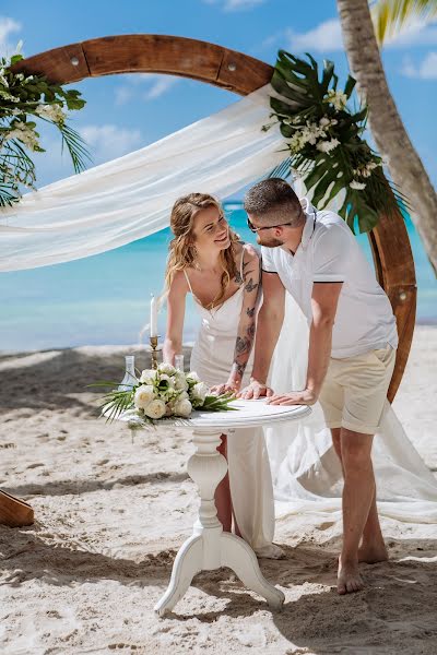 Wedding photographer Tetiana Borysenko Pimentel (borysenkopro). Photo of 16 February 2022