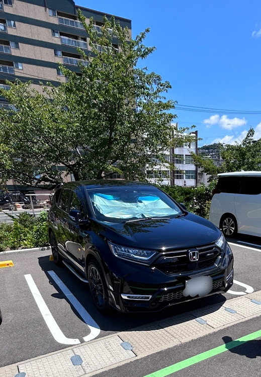 CR-Vのいいね♪ありがとうございます♪・あついですね〰️・あつすぎる・気をつけよう・サンシェードに関するカスタム事例の投稿画像1枚目