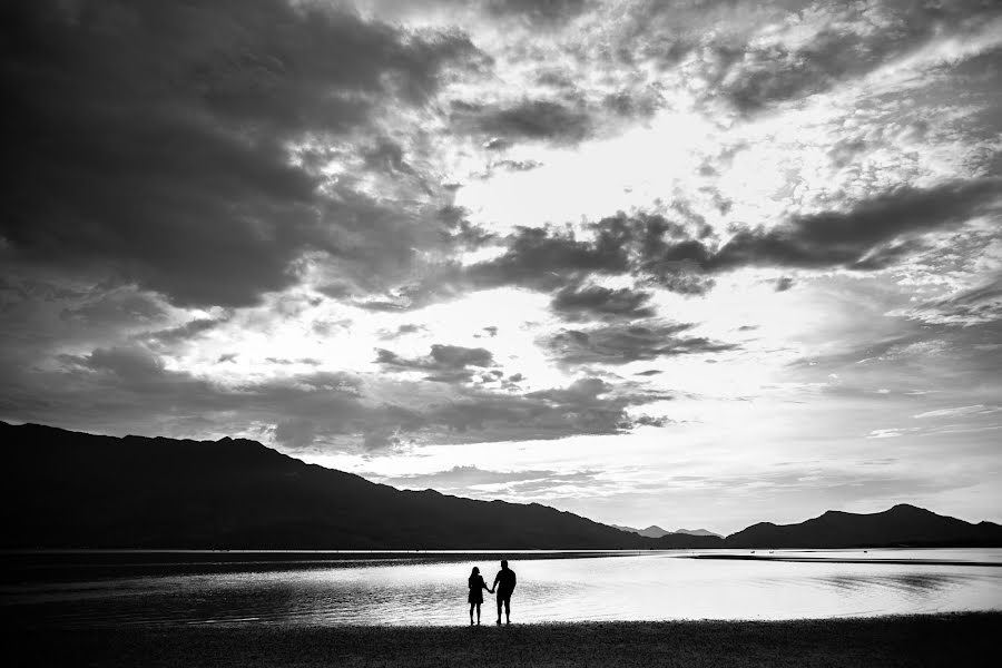 Fotógrafo de casamento Nhat Hoang (nhathoang). Foto de 5 de junho 2019