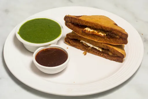 Paneer Bread Pakora