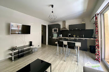 appartement à Saint-Laurent-du-Var (06)