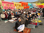 Thousands gather in Bo-Kaap to perform morning prayers and celebrate Eid ul Fitr.