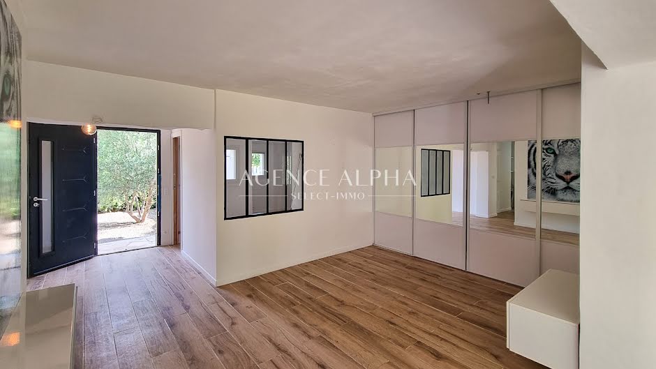 Vente maison 4 pièces 79 m² à Grimaud (83310), 440 000 €