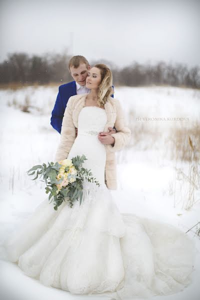 Fotografo di matrimoni Veronika Kurdova (nikakurd). Foto del 12 febbraio 2017