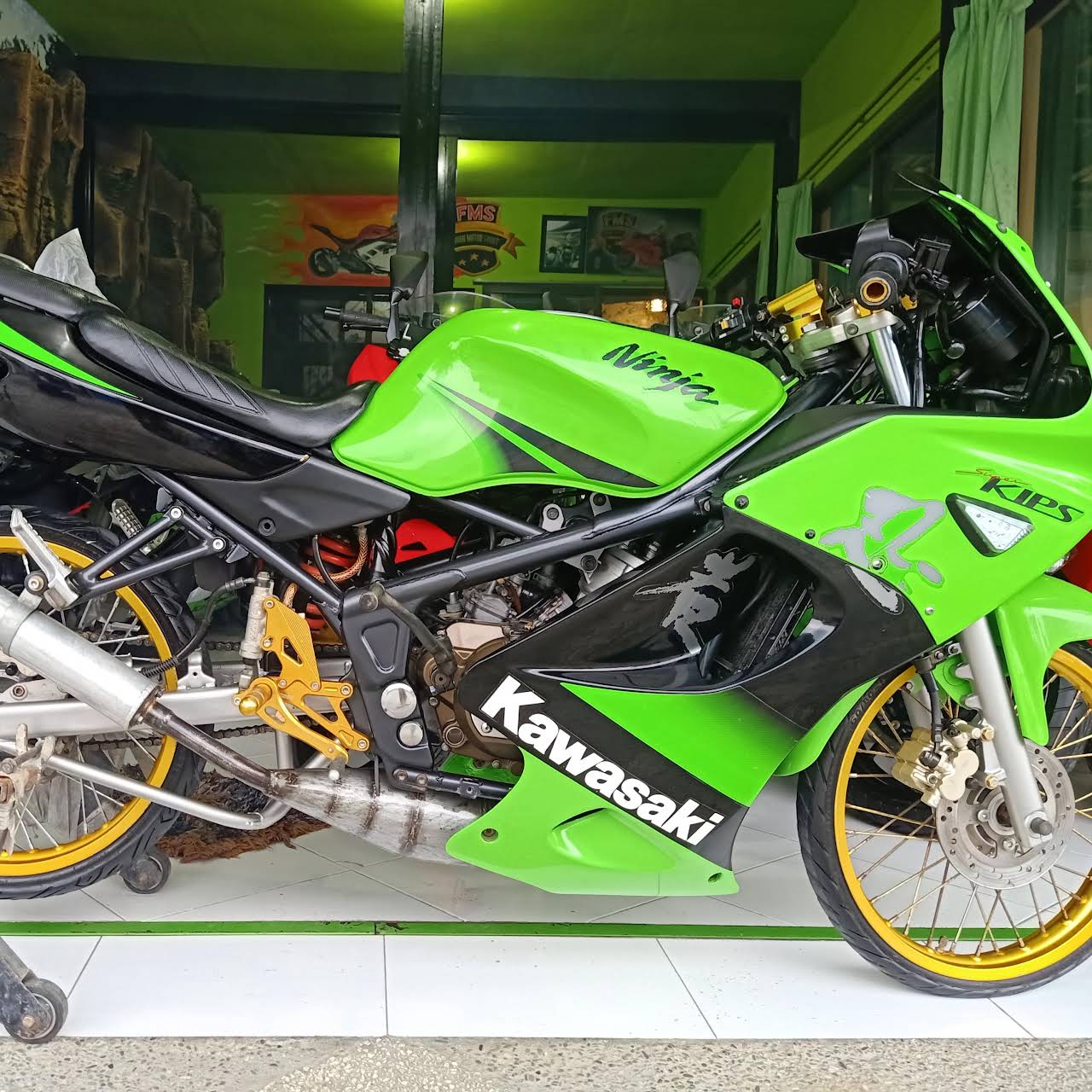 Farhan Motor Sport Fmsgresik Dealer Sepeda Motor