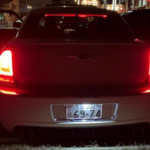 300C LX57