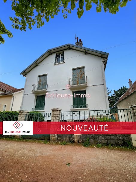 Vente maison 10 pièces 206 m² à Dijon (21000), 500 000 €