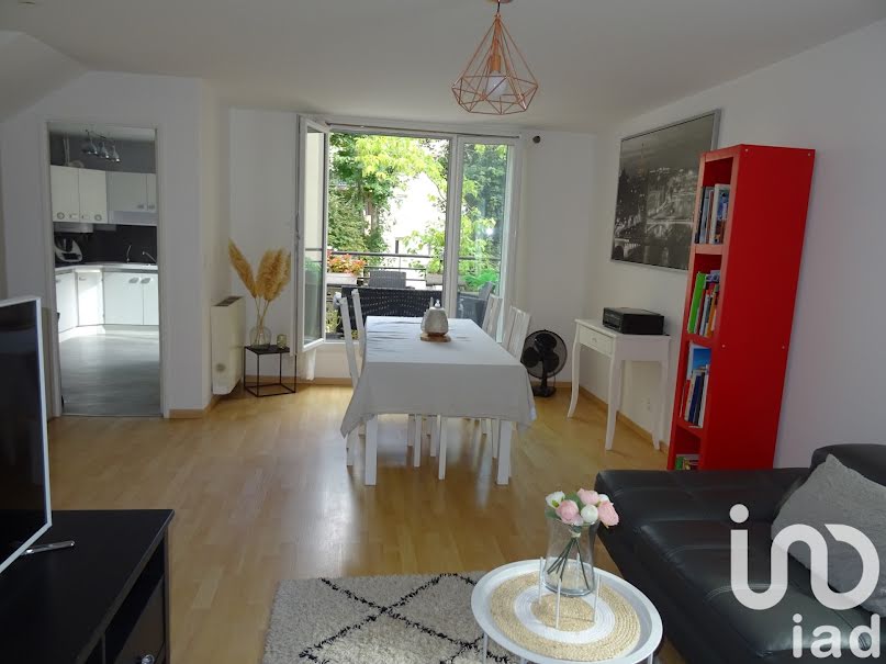 Vente duplex 4 pièces 81 m² à Champs-sur-Marne (77420), 279 000 €