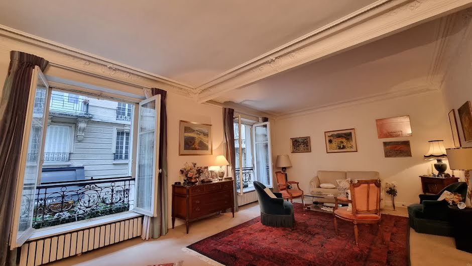 Vente appartement 4 pièces 84 m² à Paris 16ème (75016), 845 000 €