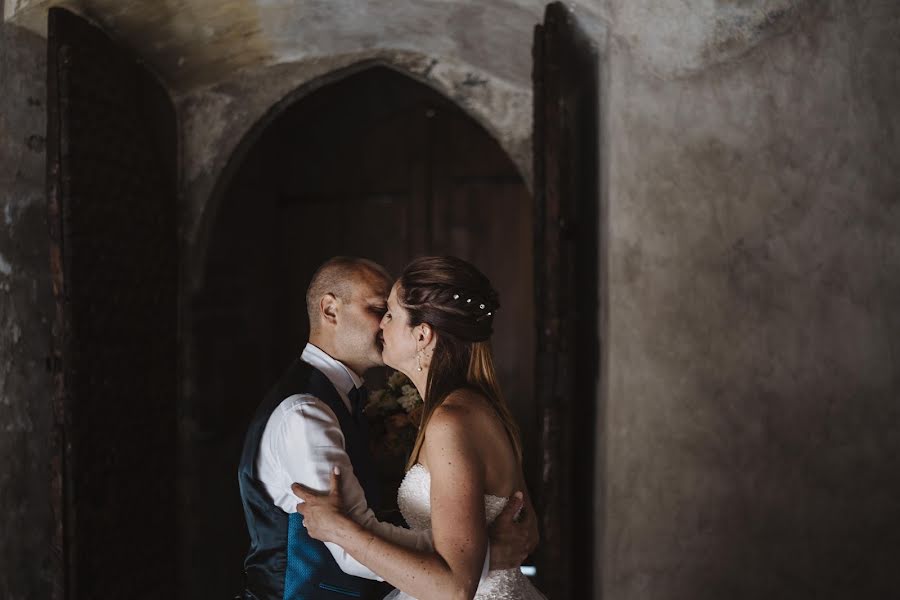 Nhiếp ảnh gia ảnh cưới Anna Alciati (due42fotografie). Ảnh của 22 tháng 6 2022
