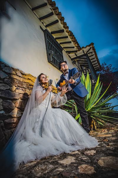 結婚式の写真家Héctor Cárdenas (fotojade)。2021 3月30日の写真