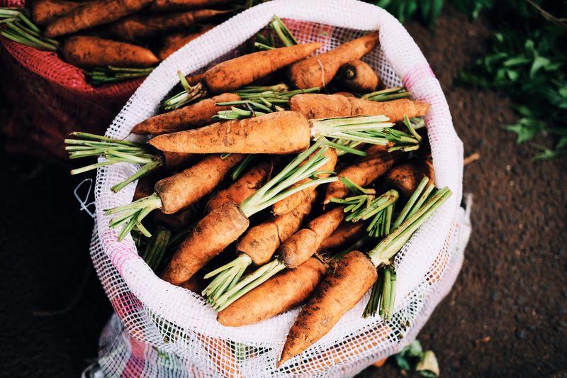 Carrots help the liver flush out toxins