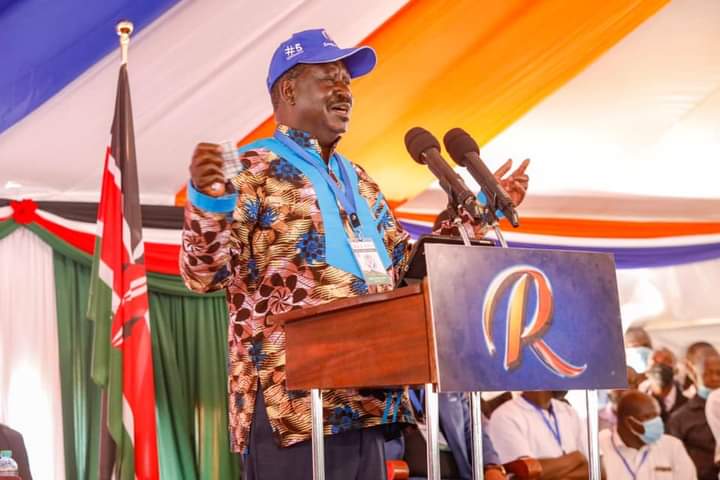 ODM Party Leader Raila Odinga addressing Nyanza delegates on Friday at Sikri Institute in Oyugis/ COURTESY