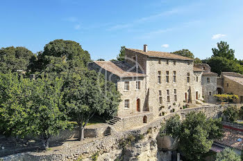 château à L'Isle-sur-la-Sorgue (84)