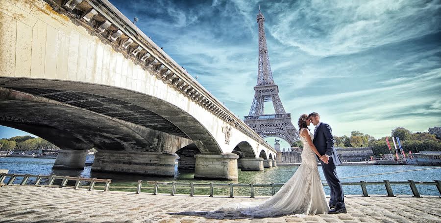 Fotografo di matrimoni Gustavo Valverde (valverde). Foto del 24 novembre 2018