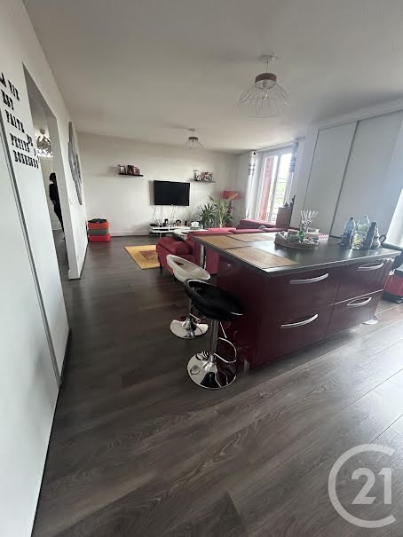 Vente appartement 3 pièces 87 m² à Aurillac (15000), 137 000 €