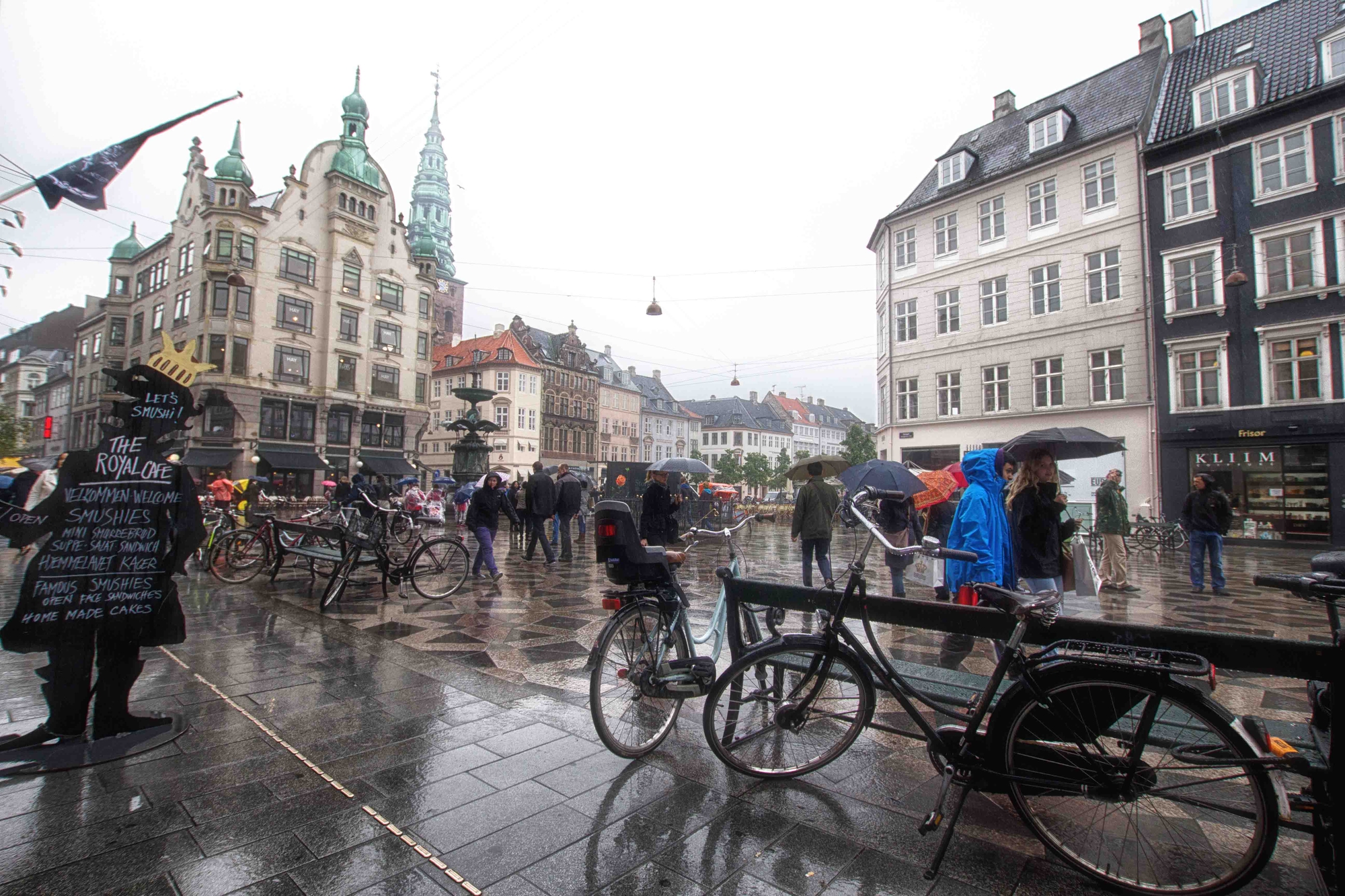 e piove a Copenaghen di antonioromei