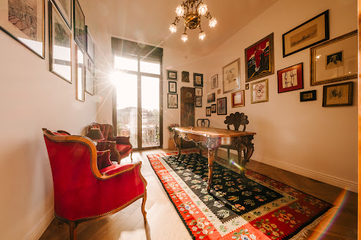Apartment 4